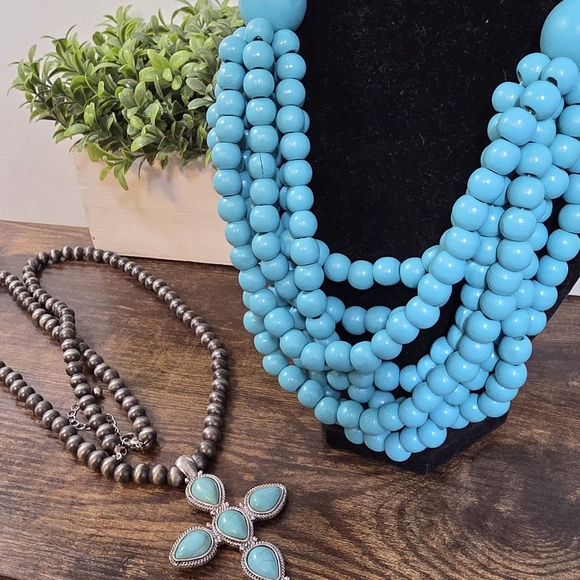 ♡BUNDLE♡ Multi-Strand Wood and Cross Necklaces - Picture 5 of 7